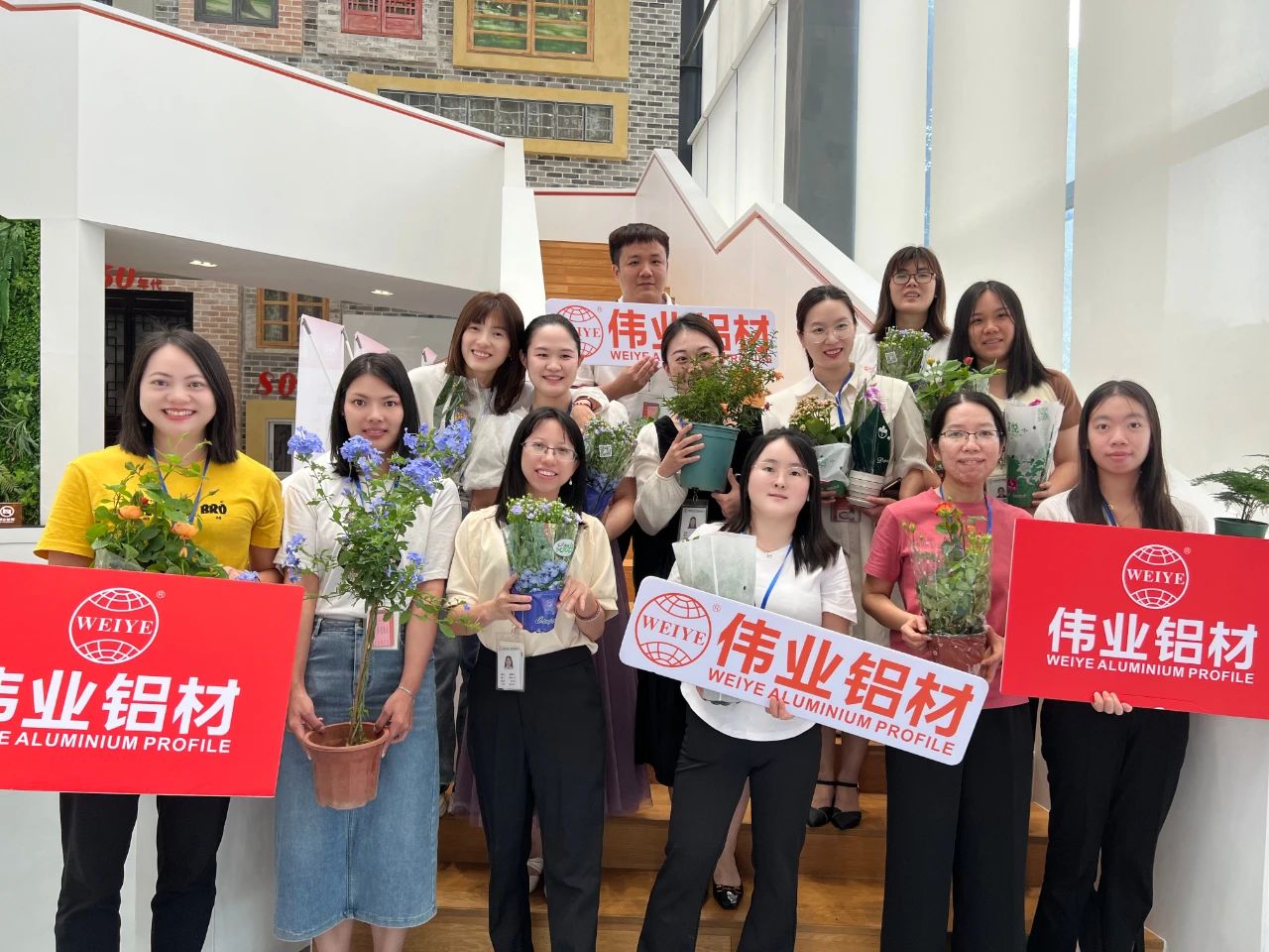 以爱浇灌，礼赠母亲 | zoty中欧体育铝材感恩母亲节职工活动圆满进行