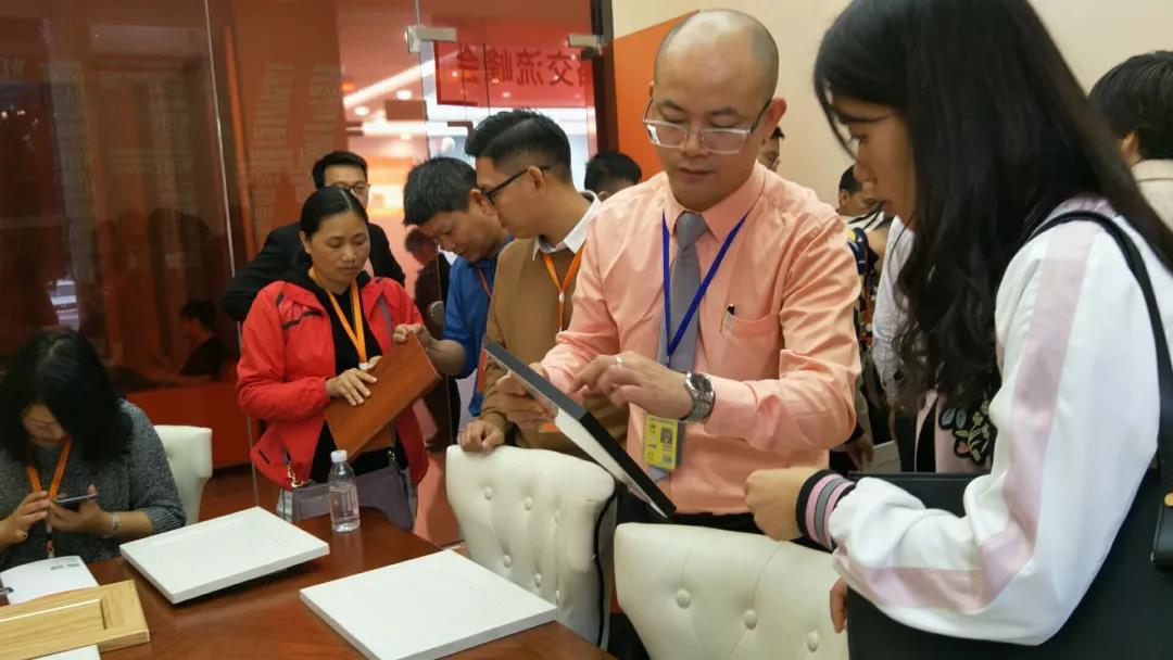 zoty中欧体育铝家具 | 2018广东zoty中欧体育集团第26届战术合作财富峰会隆沉进行